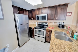 Fridge, microwave, oven, stovetop - Oceanfront condo w/ pools & balcony (Myrtle Beach)