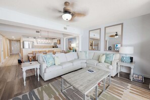 智能电视、办公室