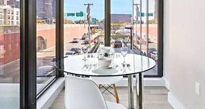 Global Luxury Suites at The Arches