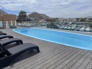 Outdoor pool - Spectacular Marina View Condo Close to Everything @ Marina Cabo Plaza - WIFI  (Cabo San Lucas)