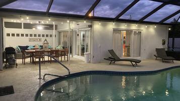 Piscine extérieure, piscine chauffée