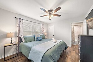 3 habitaciones, tabla de planchar con plancha, cuna de viaje y wifi 