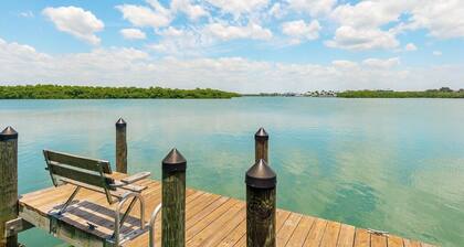Steps to Water! Sea Glass - Beach to Bay, Heated Pool and Dock