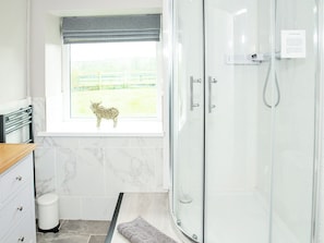 Towels - 1 bedroom accommodation in Lane Ends, near Bolton by Bowland (Lane Ends, near Bolton by Bowland)