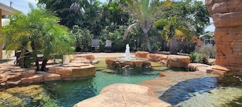 House - Resort Pool & Ocean Access