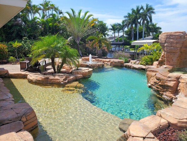 Outdoor pool, a heated pool