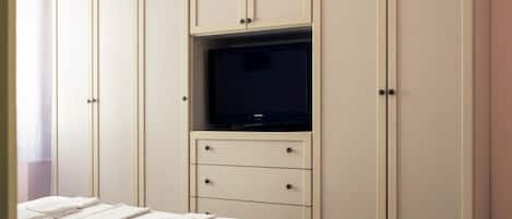 1 Schlafzimmer, Bügeleisen/Bügelbrett, Bettwäsche