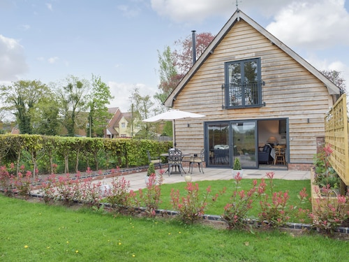 2 bedroom accommodation in Hampton Bishop