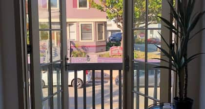 Luxury beach retreat in Capitola Village