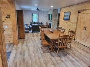 Dining - Liberty Cabin, 3 blocks from Lake Superior, near Pictured Rocks and trail access (AU TRAIN)
