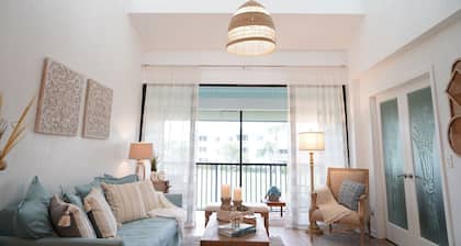 🏖️Just Remodeled! The Ocean Cottage at Ocean Village Beach Condo