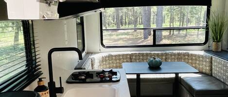 Fridge, stovetop, coffee/tea maker, toaster