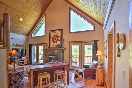 Idyllic Hill City Home - Hike, Bike & ATV!