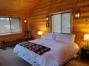 3 Schlafzimmer, Schreibtisch, Bügeleisen/Bügelbrett, kostenloses WLAN
