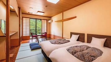 Japanese Room 10Tatami with 2 Beds, Non Smoking | Down comforters, in-room safe, iron/ironing board, free WiFi