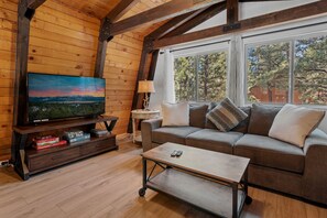TV connectée, cheminée