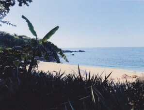 Solstolar och strandhanddukar
