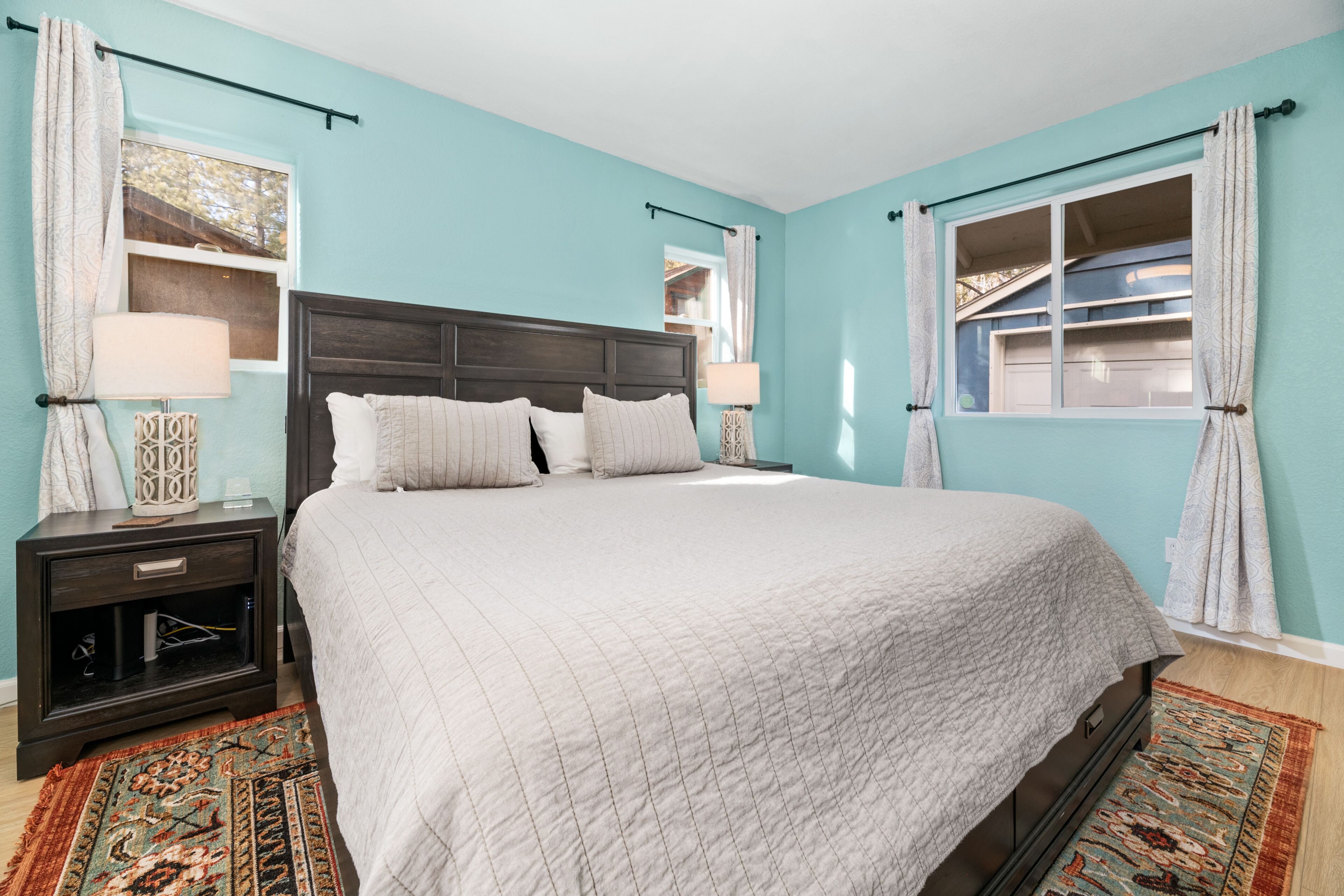 3 habitaciones, wifi gratis y ropa de cama 