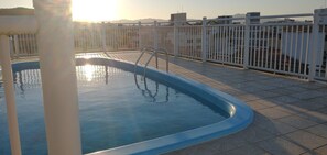 Outdoor pool - Ilha Azul Hospedagem (Florianópolis)