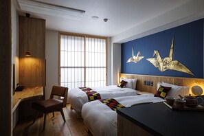 Habitación superior con 2 camas individuales, no fumadores | Ropa de cama hipoalergénica y minibar con artículos gratuitos