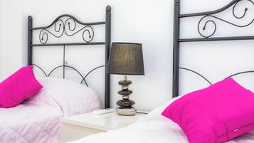 3 Schlafzimmer, Bügeleisen/Bügelbrett, kostenloses WLAN, Bettwäsche