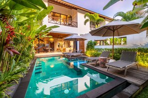 Outdoor pool - Luxury Private Loft, 2 BR, Canggu With Staff (Canggu)