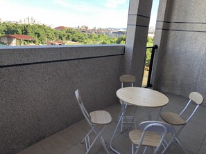 Vierbettzimmer | Terrasse/Patio