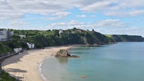 Chattaway Cottage, Central Tenby