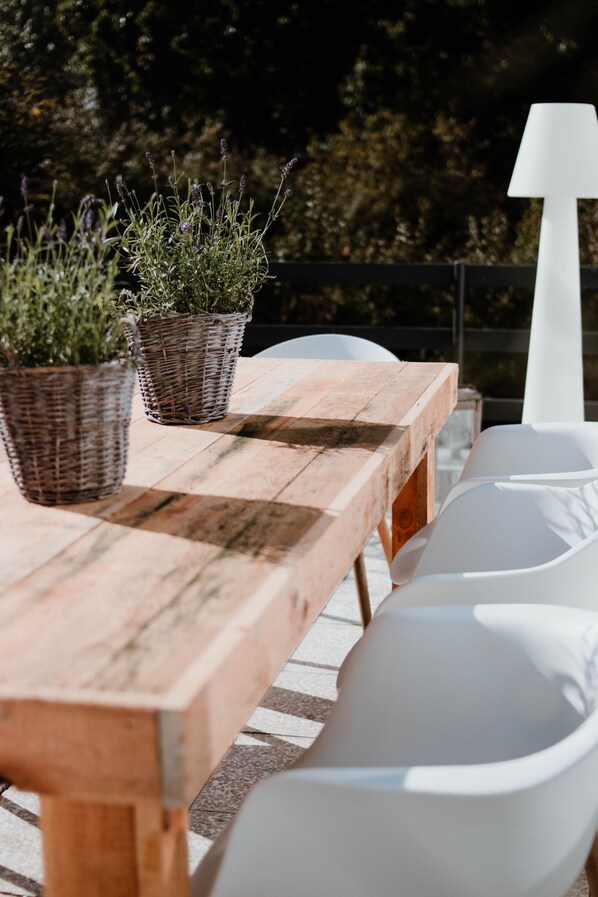 Outdoor dining - Vacation home Pier 1 for up to 8 people with sauna and fireplace (Seebad Ahlbeck)