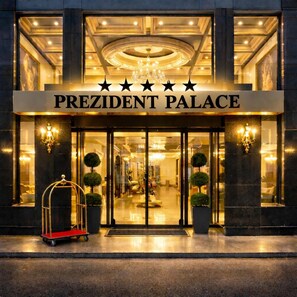 Front of property - Prezident Palace Belgrade - Luxury Boutique Hotel & Spa (Belgrade)