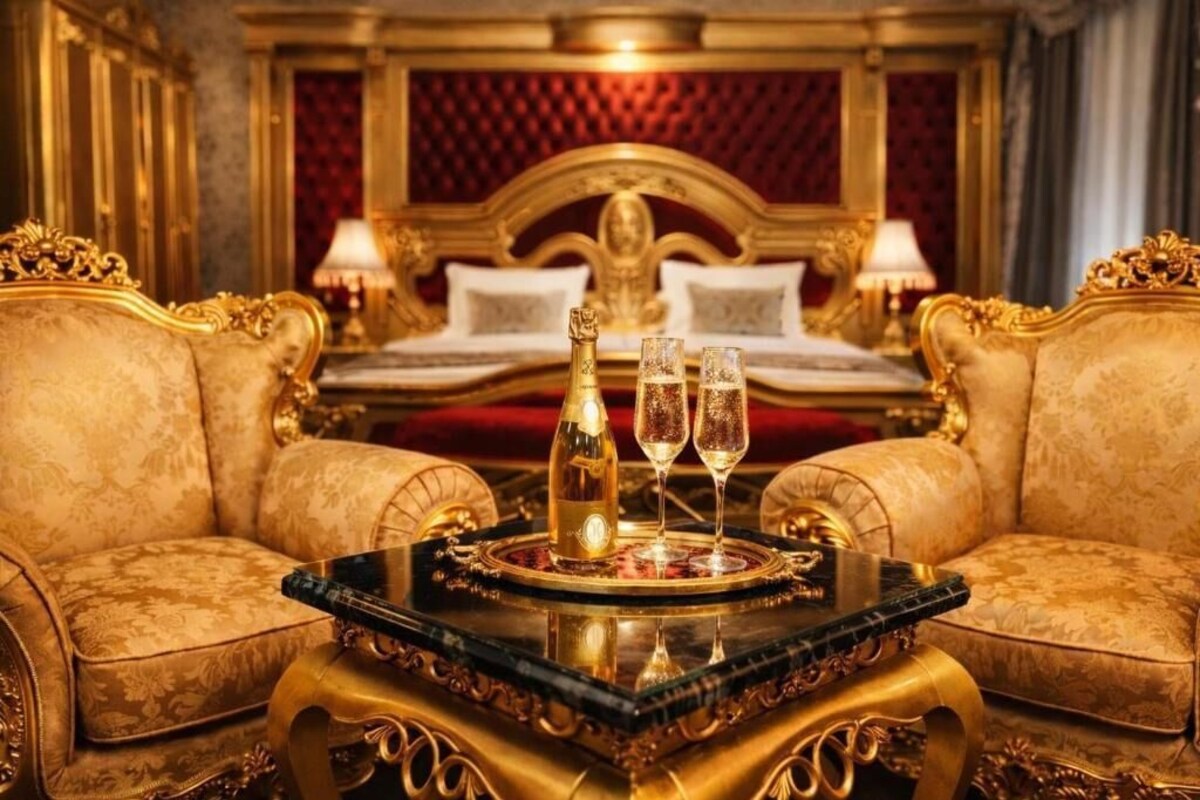 King Louis XVI King Suite - VIP Floor | Premium bedding, minibar, in-room safe, desk