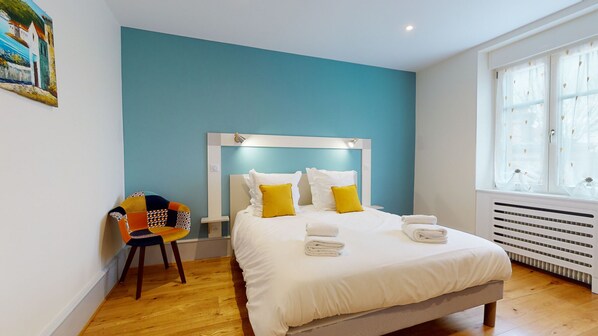 3 habitaciones, tabla de planchar con plancha y wifi gratis 