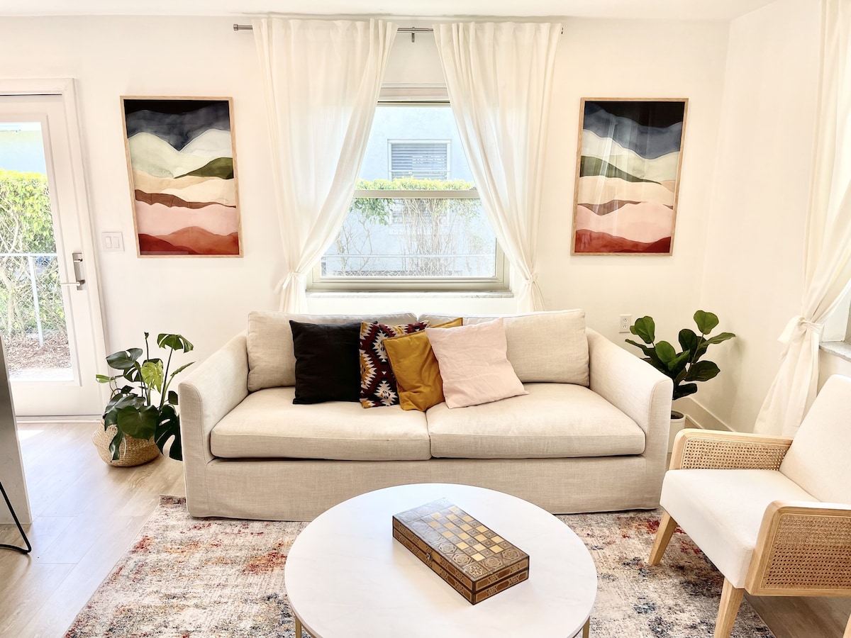 Photo 2 of Peaceful and cozy beach house in North Naples