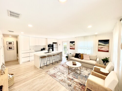 Peaceful and cozy beach house in North Naples 