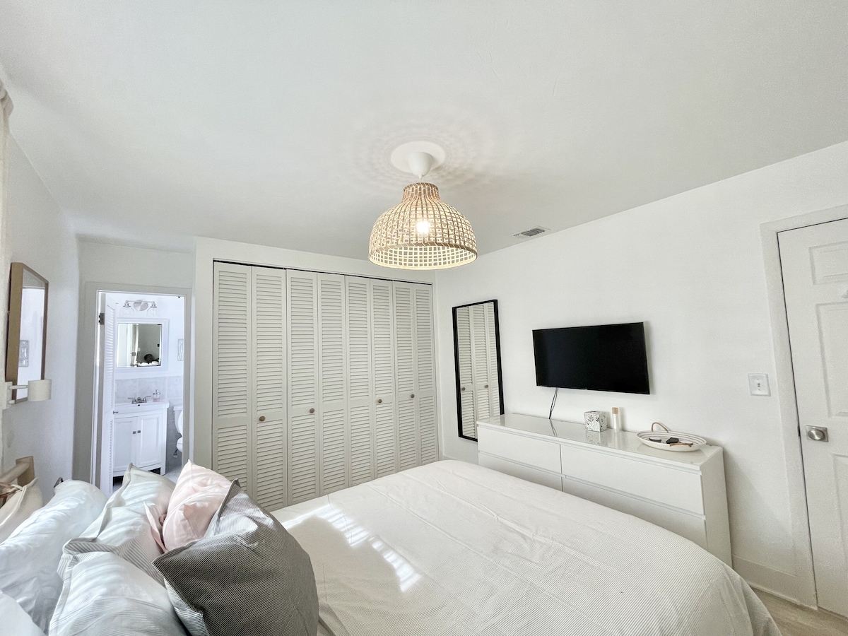 Photo 12 of Peaceful and cozy beach house in North Naples