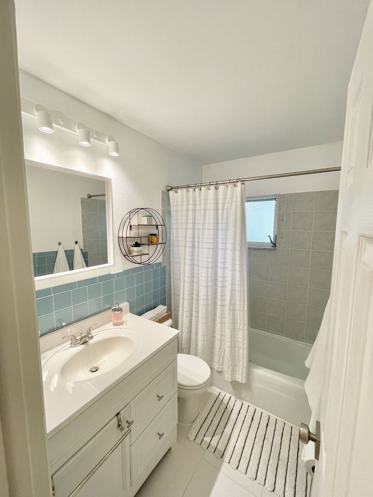 Photo 21 of Peaceful and cozy beach house in North Naples
