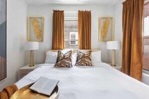 1 chambre, bureau, fer et planche à repasser, Wi-Fi