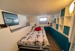 1 chambre, fer et planche à repasser, Wi-Fi gratuit