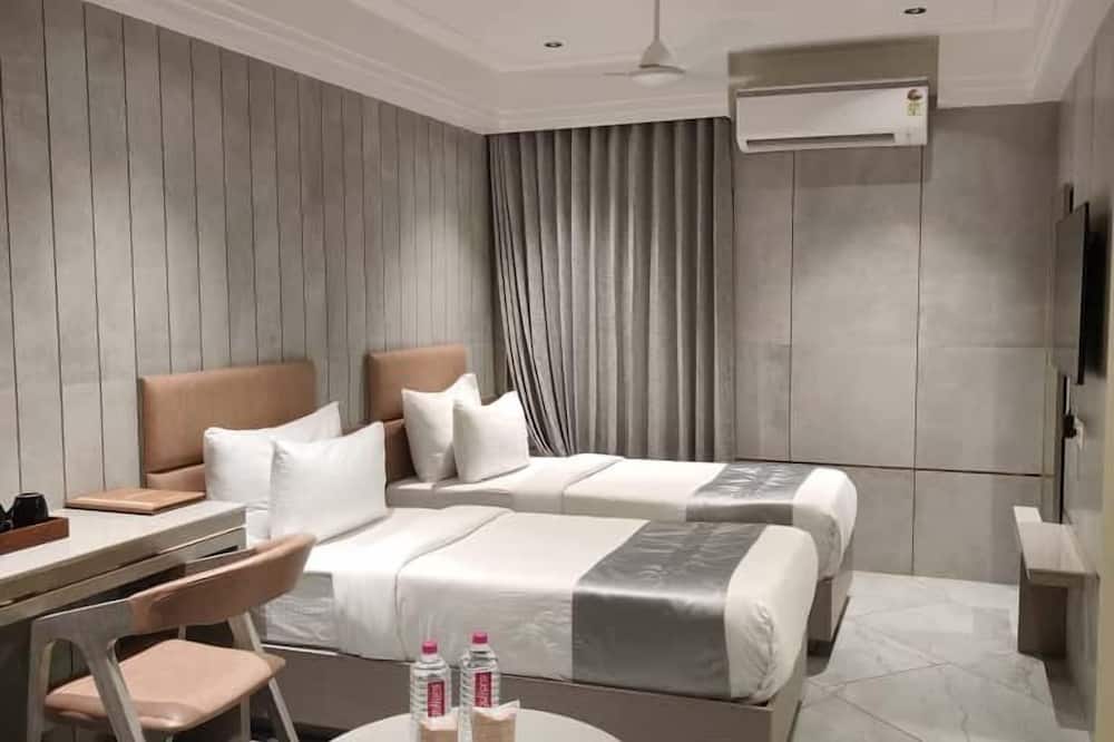 Hotel Golden Plaza