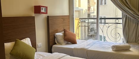 In-room safe, desk, free WiFi, bed sheets