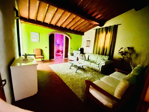 Tuscany Garden Villa