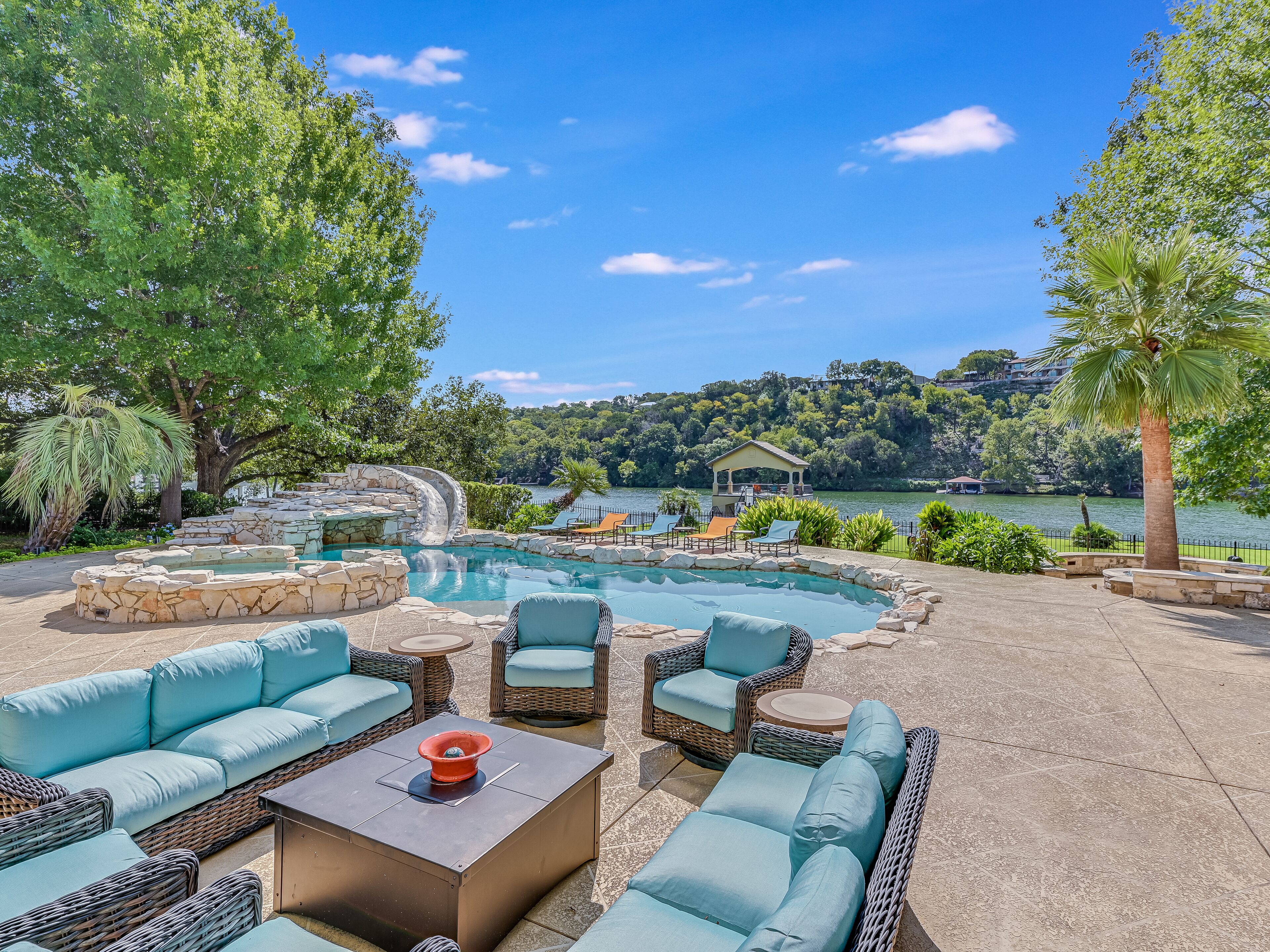 4th Nt Free* | Above Watercolor ILakefront |Pool/Spa |Sport Ct IDock IFirepit