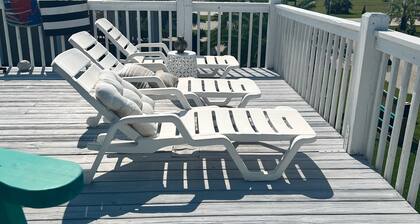 Beach Access - Sleeps 8 - 3/2/Hot Tub