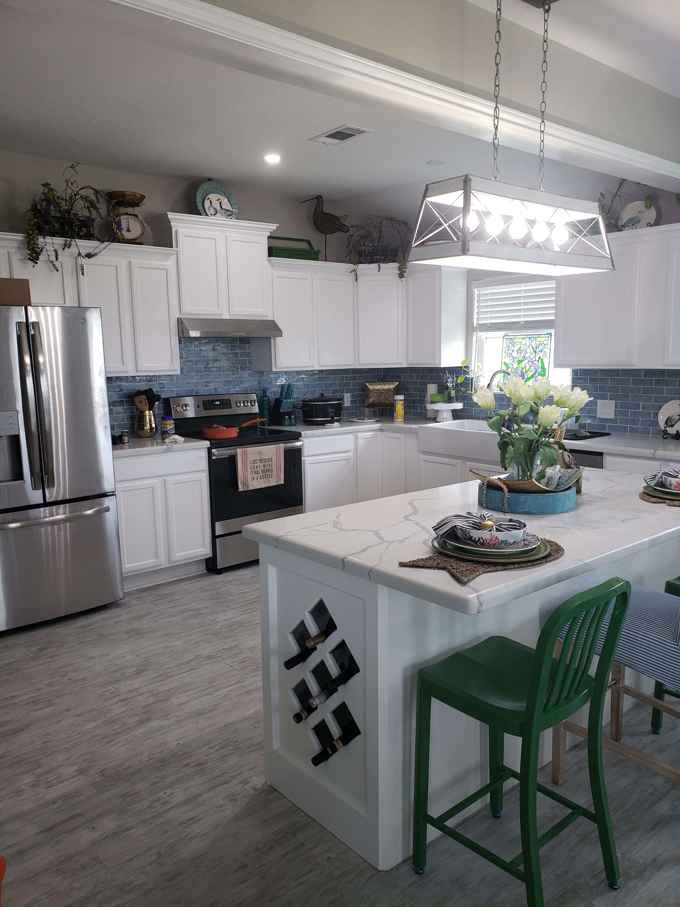 雪櫃、微波爐、焗爐、爐具