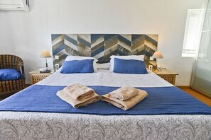 4 bedrooms, in-room safe, iron/ironing board, travel cot