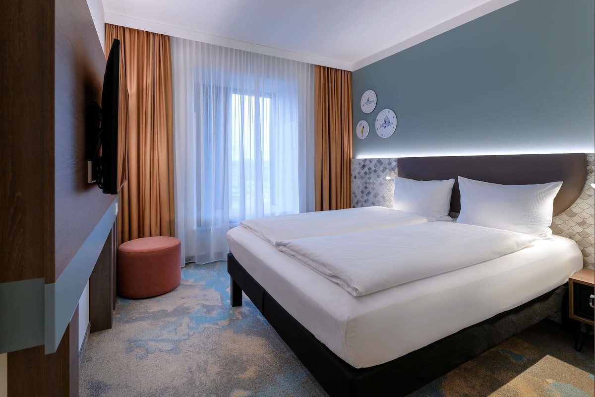 Comfort Room, 1 Double Bed (Modern)