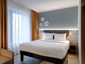 Family Room, 1 Double Bed with Sofa bed (Modern) | Hypo-allergenic bedding, blackout curtains, bed sheets - Ibis Styles Kiel (Kiel)