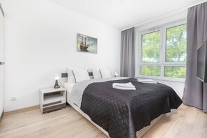 아파트, 침실 2개, 테라스, 강 전망 | 2 개의 침실, 무료 유아용 침대, 침대 시트