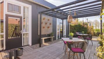 Buiten dineren