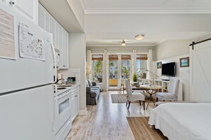 Studio | Private kitchen